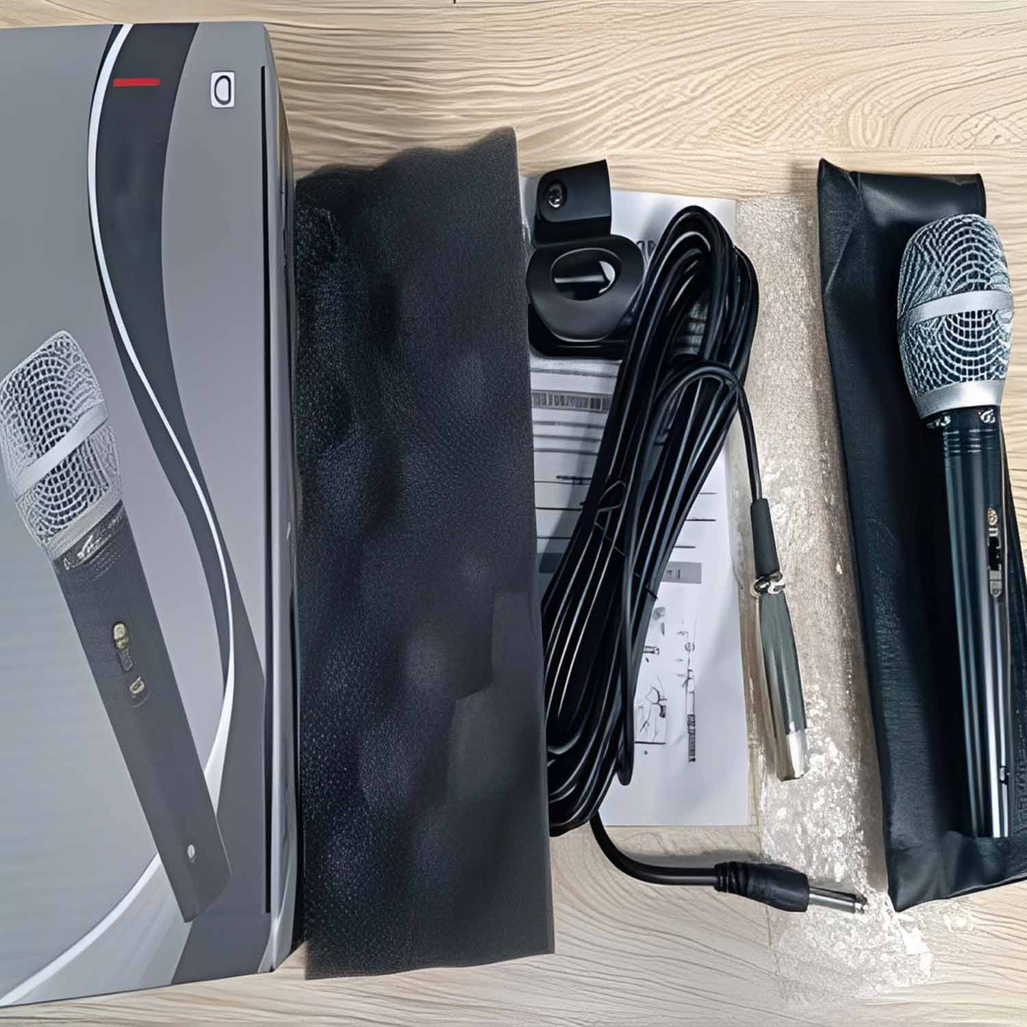 ELEGAUDIO 100XLR supercardioid wired dynamic vocal microphone view 4